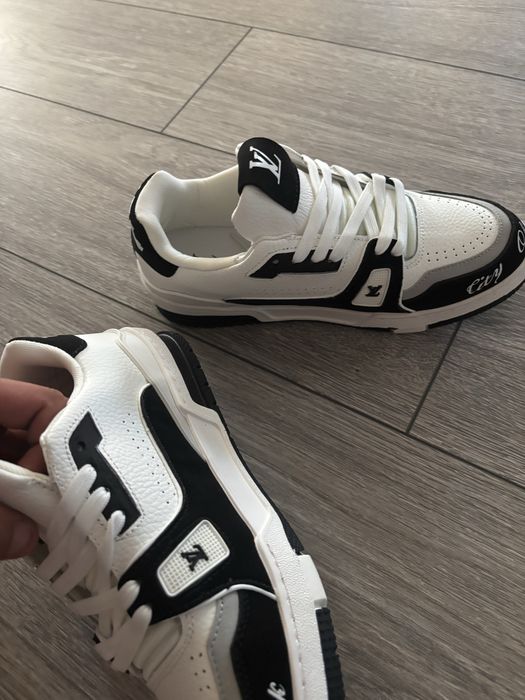 Louis vuitton trainners