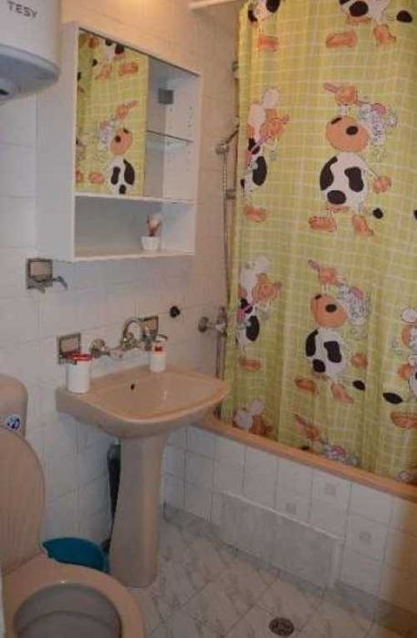 Дава се под наем Тристаен апартамент в София, Бъкстон - 80 кв.м за 520 € - Снимка #7