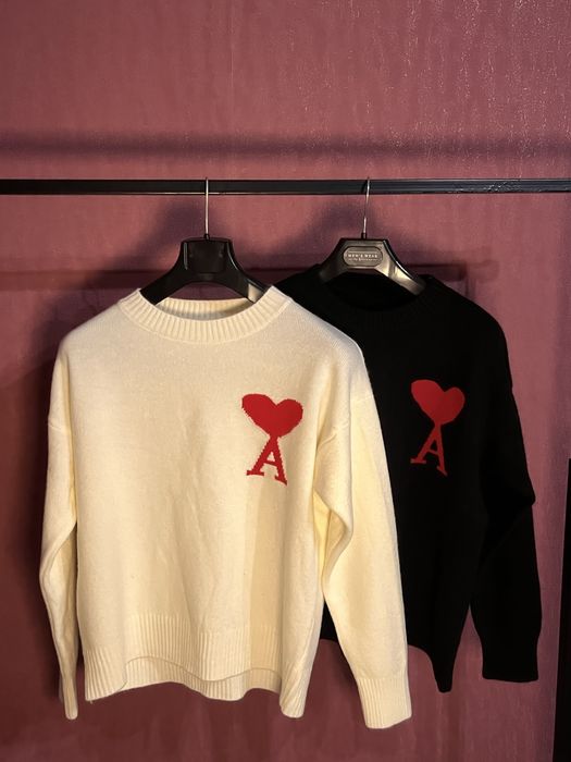 Балаларға киім.