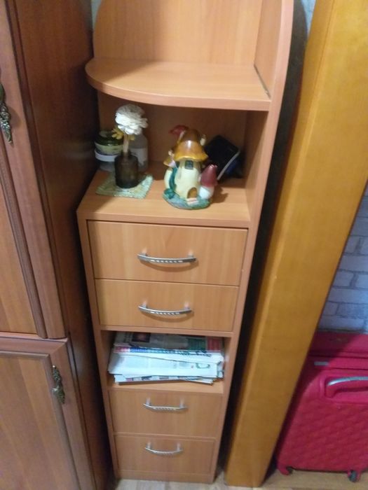 Мебель б/у горка  этажерка