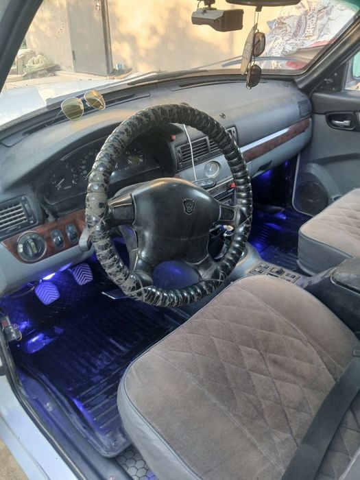Volga 3110 moshina