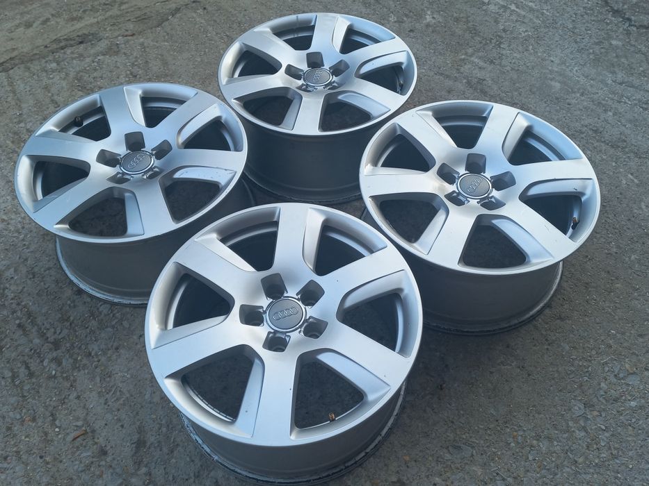 17"Ауди Оригинални  A3 А4 А6 А8 Q3 Q5 8ж ет30 66.5ц.о