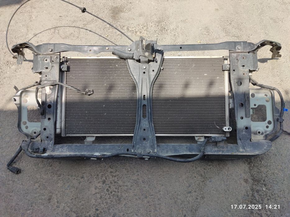 Телевизор носик Субару Форестер