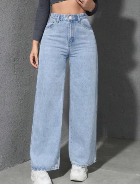 все по 5.000, вещи ношены 1-2 раза