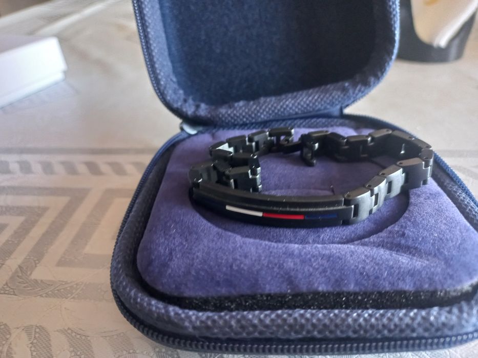 Гривна на TOMMY HILFIGER