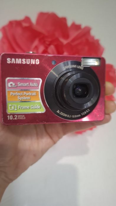 Компактен дигитален фотоапарат SAMSUNG PL51