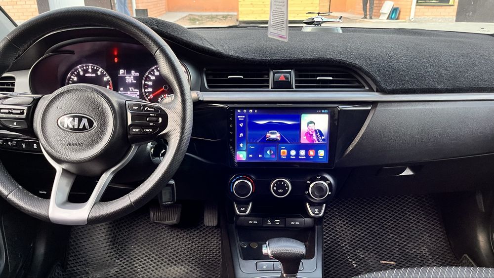 Kia rio x line 2018года