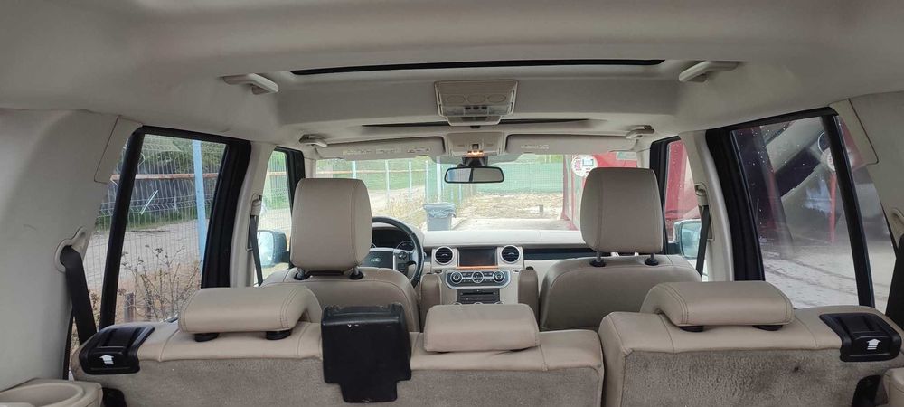 Land Rover Discovery 4 autoutilitara cu 4 locuri Euro 5 schimb cu moto  sau mașină mică