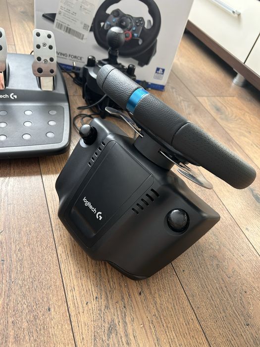 Logitech G29 Volan Pedale Schimbator + Cutie