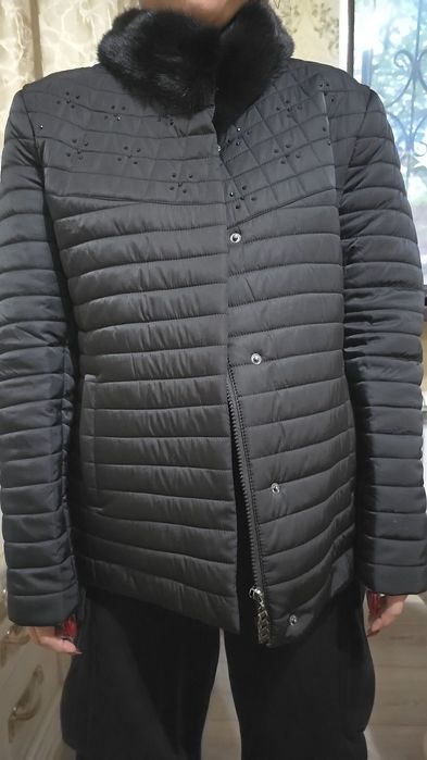 Шуба Куртки и плате