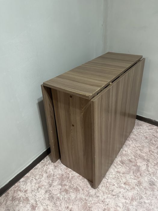 Продам стол за 3500 тг