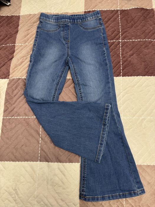 Hainute fetite 7 ani