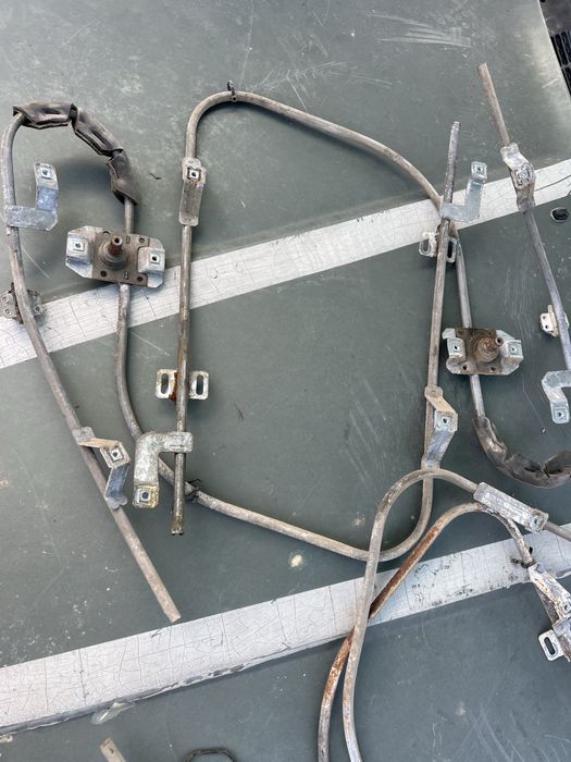 механизмы стеклоподъемников поставьBMW e30