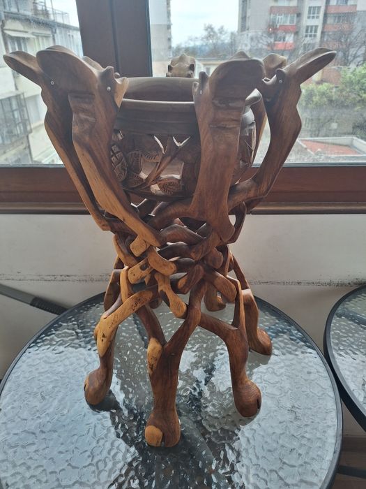 Оригинална дървена саксия две части.