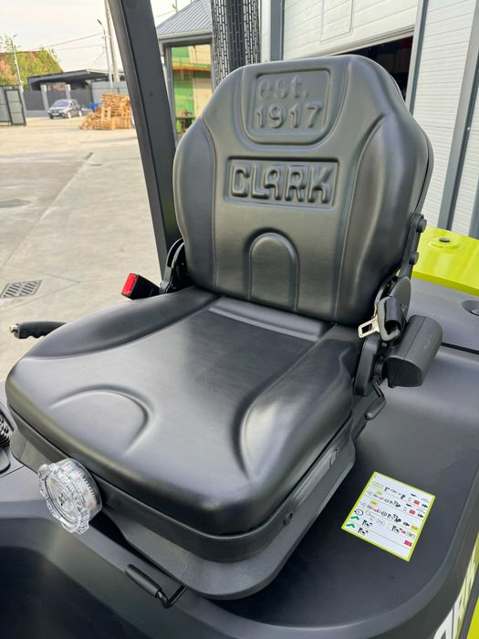 Stivuitor NOU CLARK GTS25 2,5t Diesel GPL Garantie 5 ani din STOC