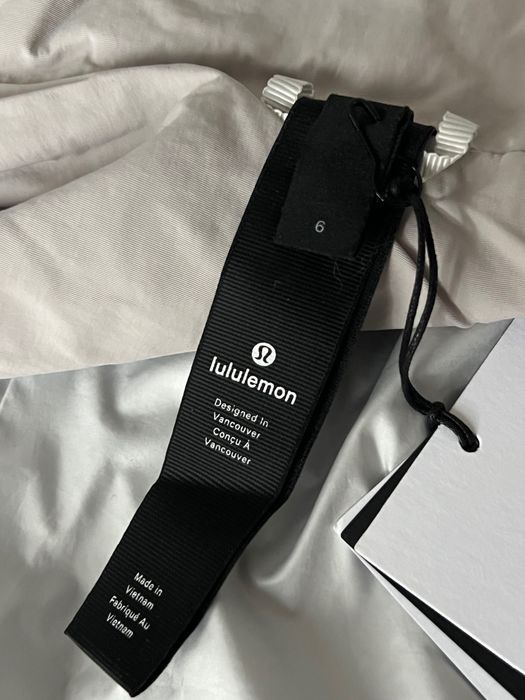 Lululemon яке ветровка