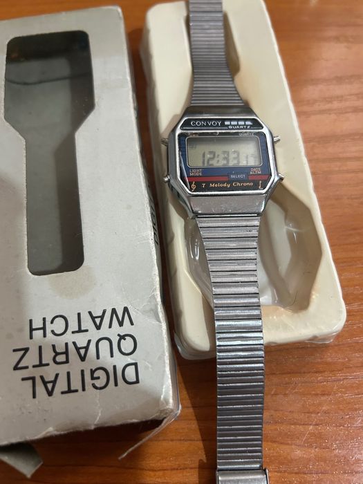 Ceas lcd Convoi cu 7 melodii