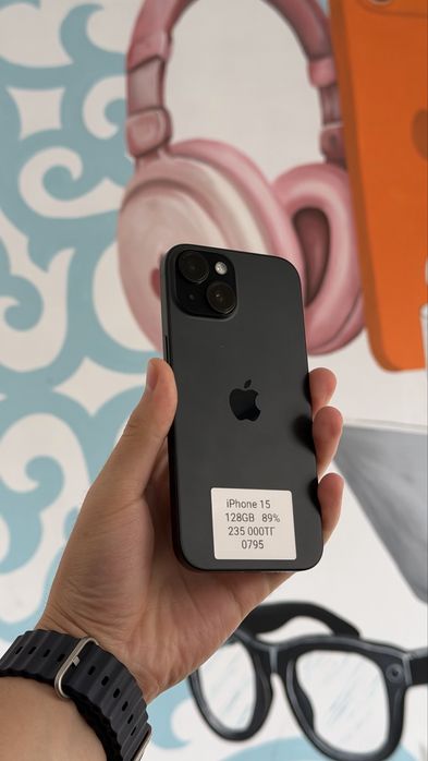iPhone 15 128GB