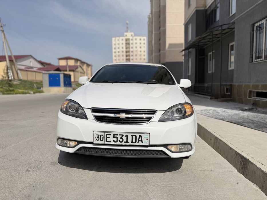 Chevrolet gentra sotiladi