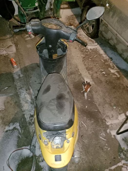 Продам срочно скутер