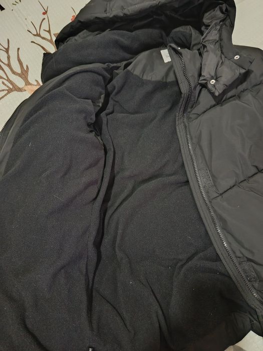 Продам женскую куртку