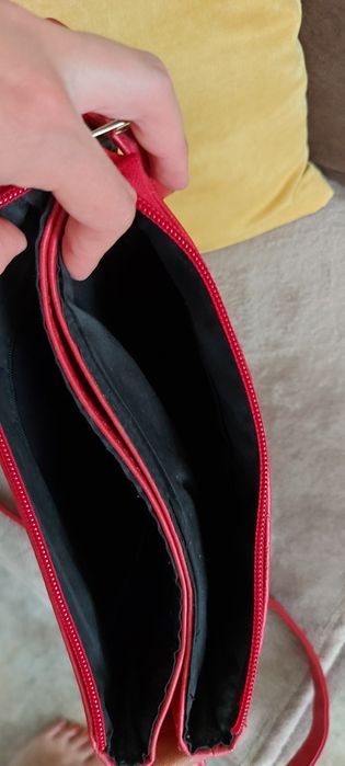 Дамска Чанта естеснвена кожа