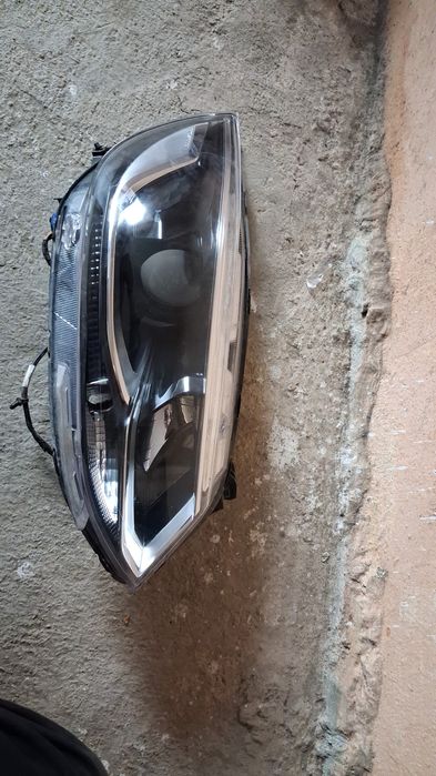 Осы. Фара. Сатылады срочна цена 40мын