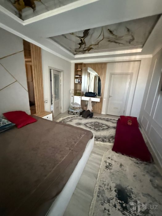Kvarteraga sheriklikka bolla olamiz