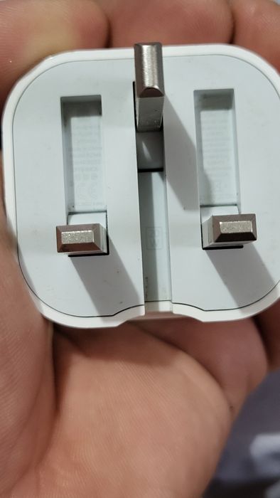 Зарядка apple 20W