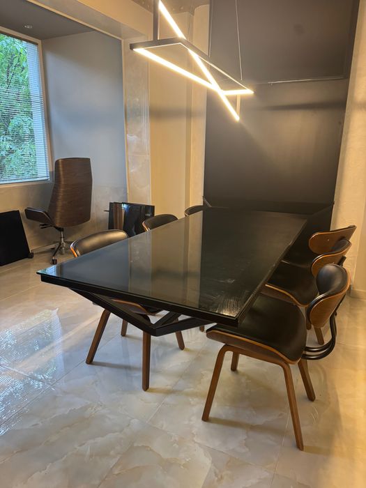 луксозна стъклена маса