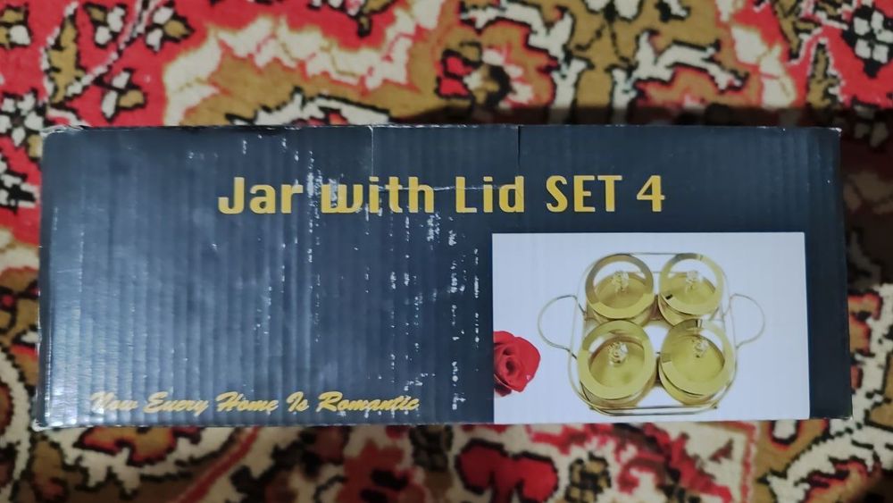 Набор стеклянных баночек с крышками и подставкой (4 шт)