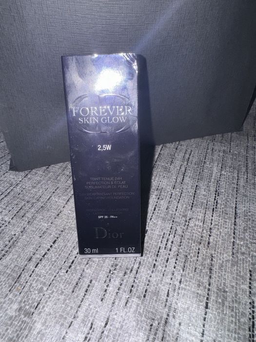 Fond de ten autentic dior forever