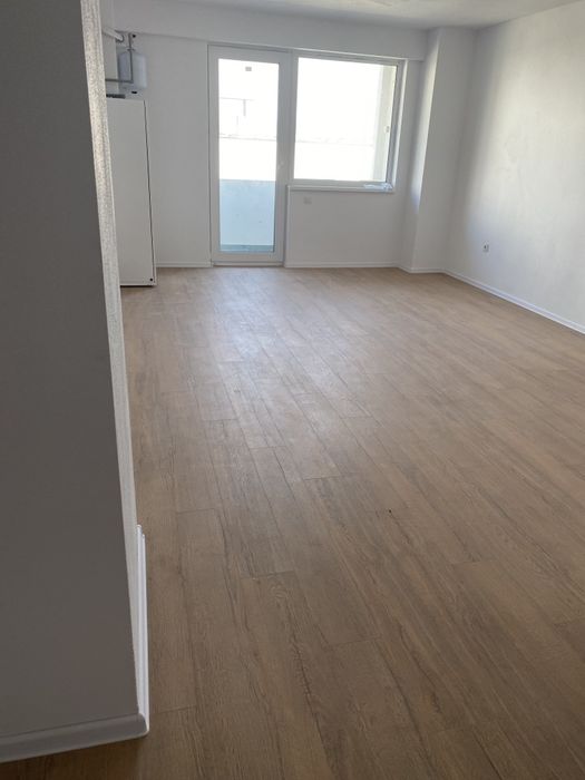 Apartamentul nou zona Arex