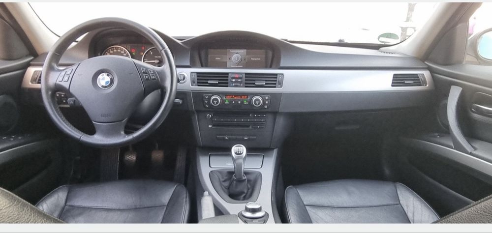 Bmw 320 E90 limousin 2.0 Diesel 177cp  piele /navi mare