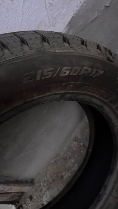 Шины 2015/60R17 в отличном состоянии