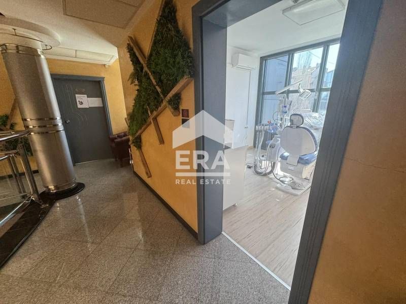 Продава се  в Хасково, Център -  кв.м за 0 €/ - Снимка #1