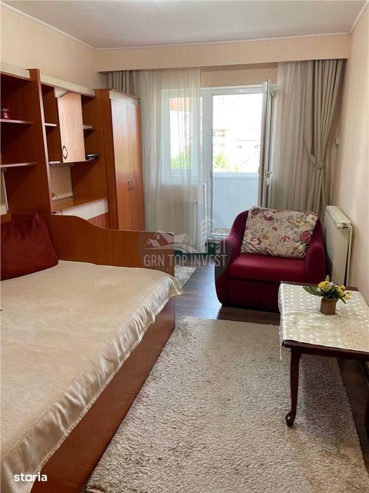 Apartament 2 camere decomandat 2 balcoane pivnita zona Garii — fotografia 1