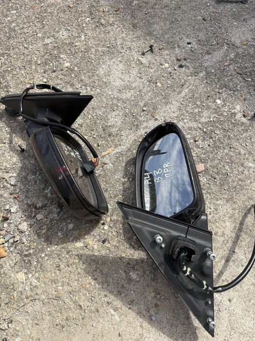 Audi a4 b8 Ляво огледало