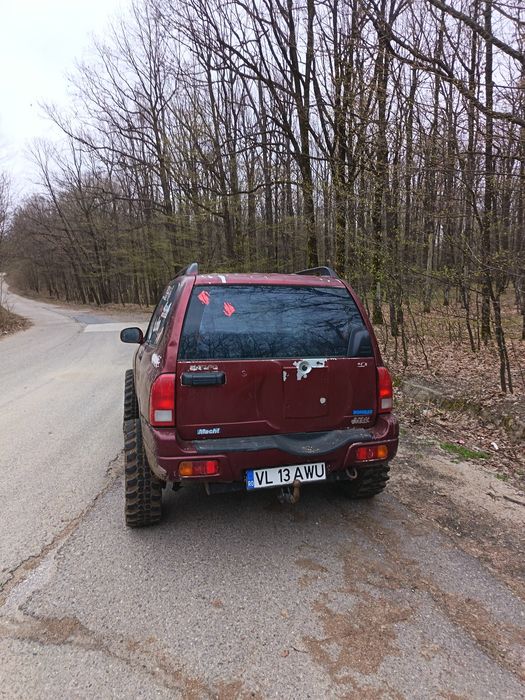 Suzuki grand vitara 1