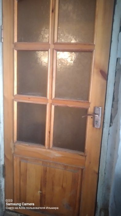 Продаются деревянные двери .