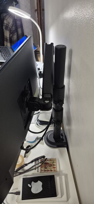 Suport / consolă pentru monitor și laptop