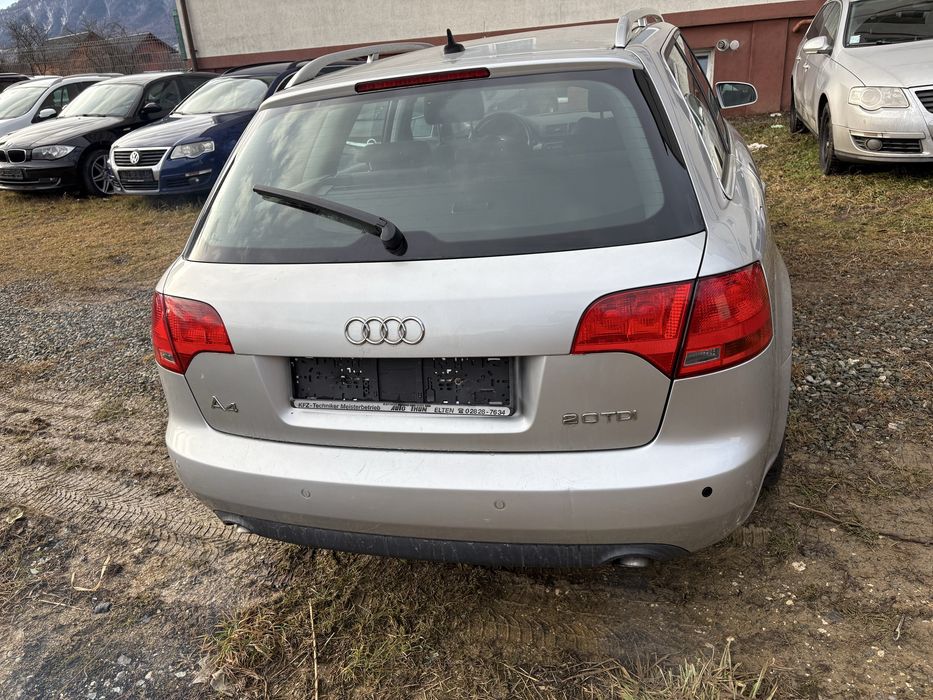 Audi a4 170cp S line / navi