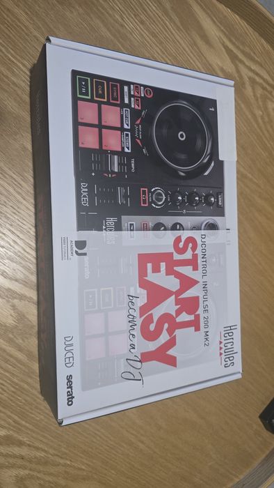 Hercules Consola DJ Control Impulse 200 MK2