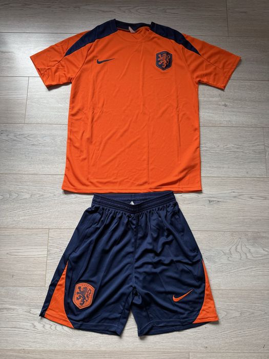 Echipament fotbal Olanda Nike portocaliu complet tricou + șort