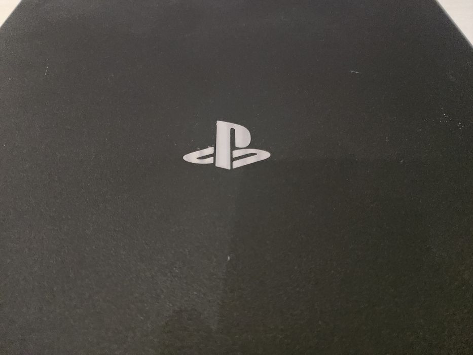 Playstation 4 Pro 1TB
