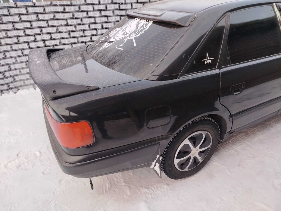 Продам Ауди 100 с4 2.6