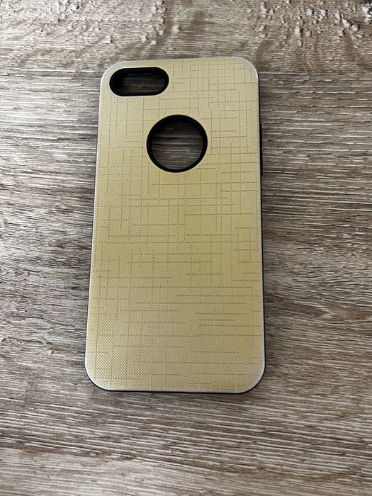 Калъфи за айфон 13, 10, 7