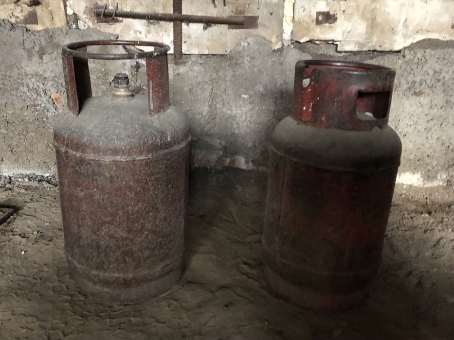 Продам газовые балоны .