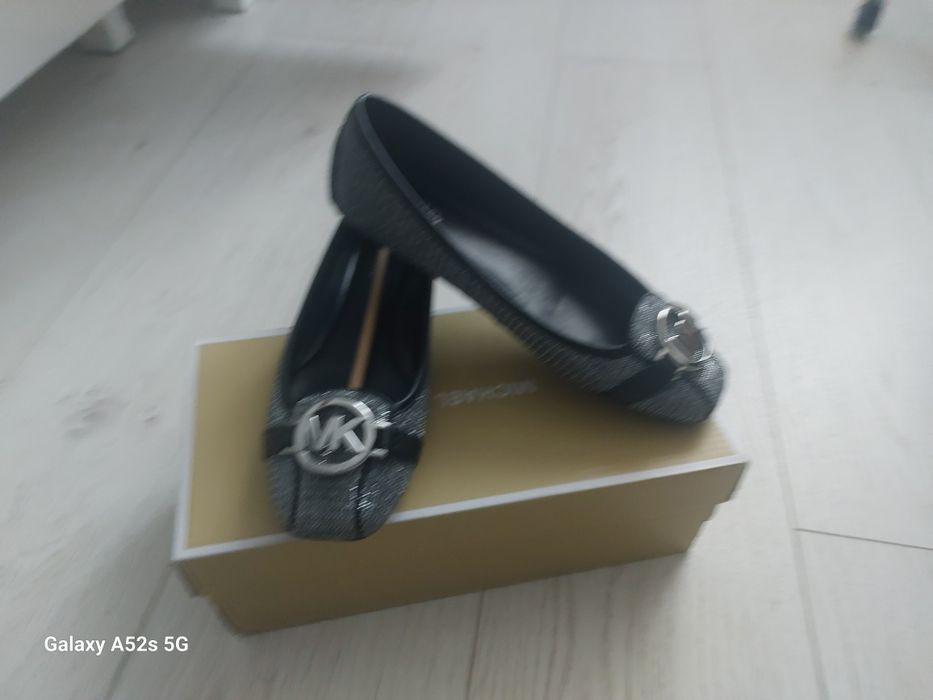 Papuci Michael Kors