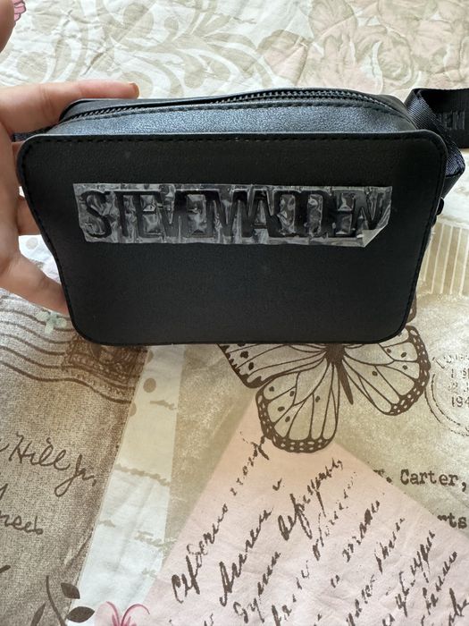 Чанта тип колан/паласка SteveMadden